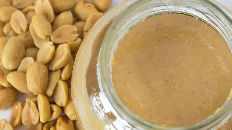 erdnussbutter_selbstgemacht_fraumau4