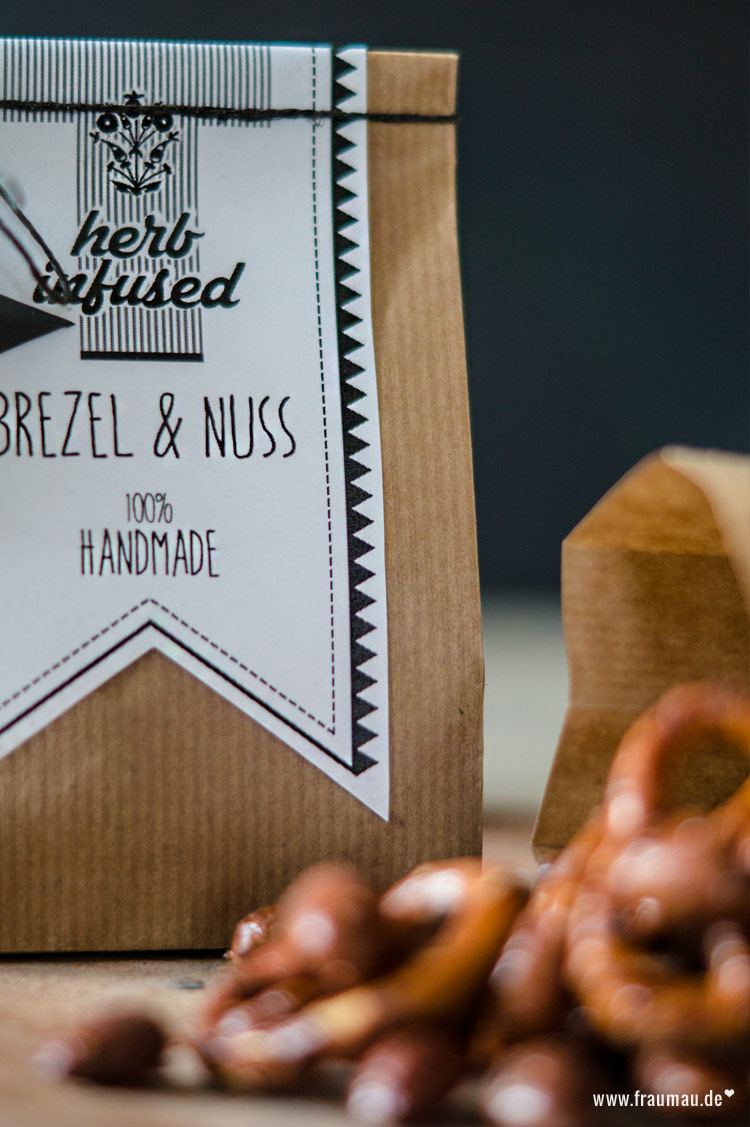 Herb_Infused_Pretzel_Nuts_DIY_fraumau_beitrag5