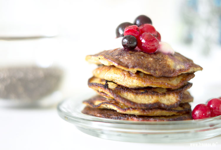 fraumau_Paleo_LowCarb_Chia_Pancakes_Beitrag5