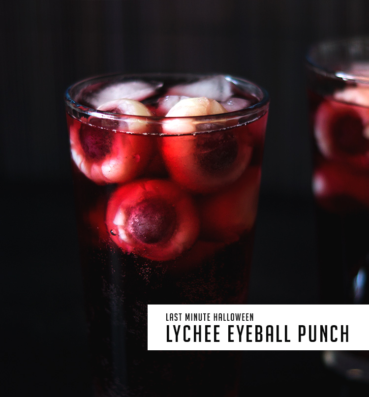 Easy and cheap Halloween Last Minute Idea - Eyeball Punch by fraumau.de